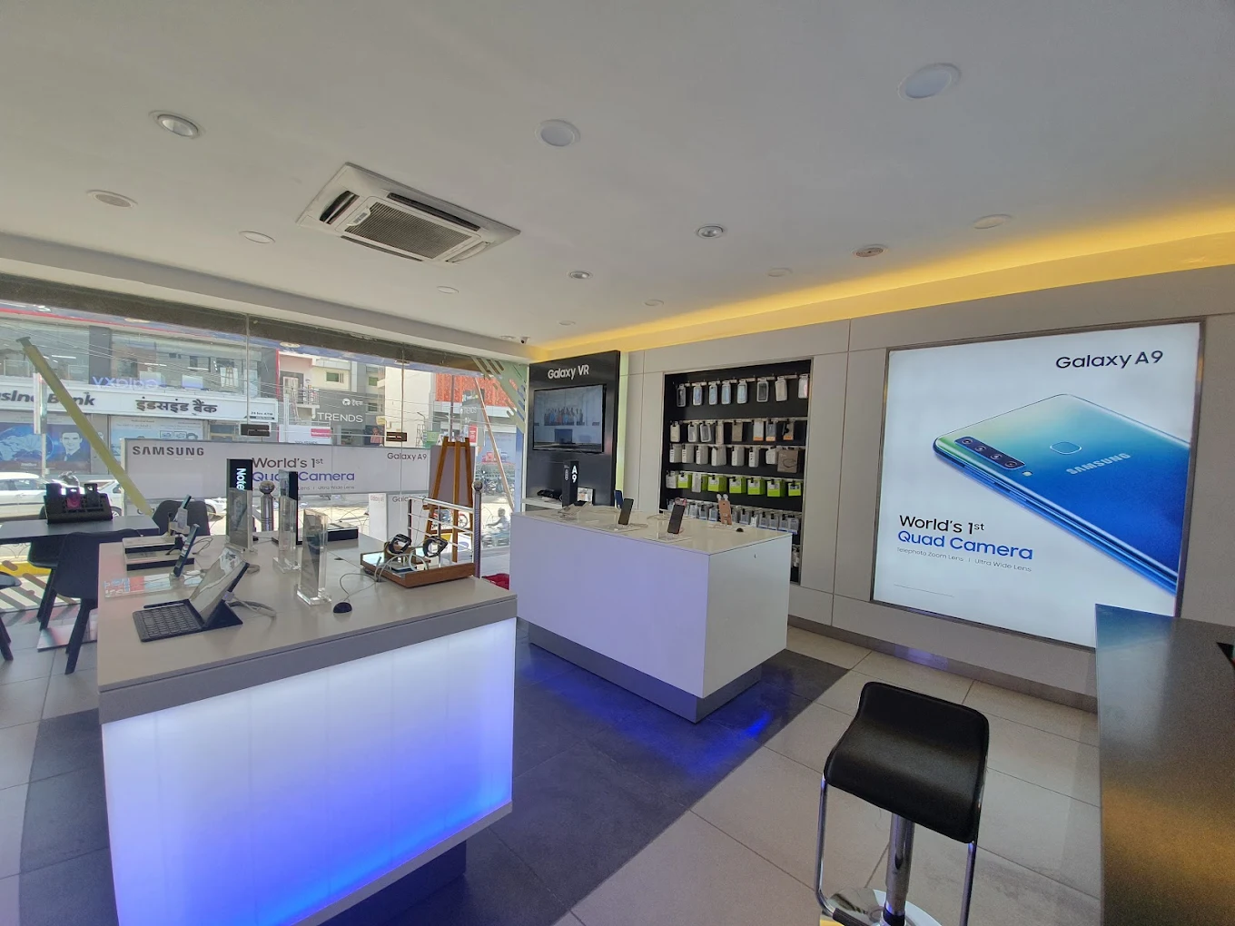 Samsung Experience Store - Rankawat Mobile Gallery - Olympic Road logo